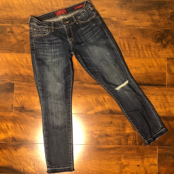 Lucky Brand Leyla Capri Denim. - Picture 4 of 7